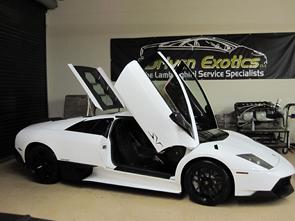 Lamborghini Murcie LP670-4SV