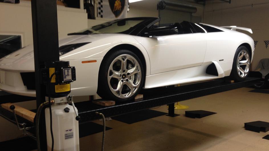 Lamborghini servce 